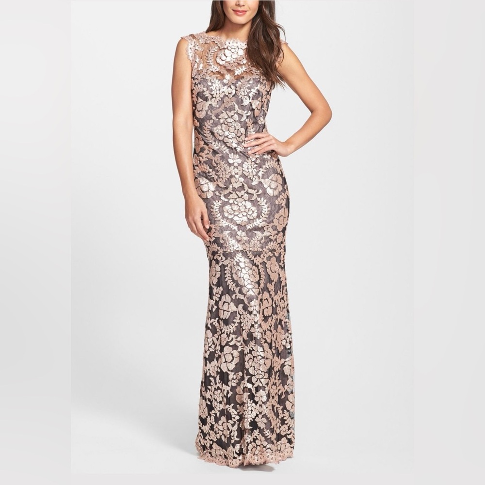 Tadashi Shoji Size 4 Sequin Lace Gown Formal Evening Mermaid Dress